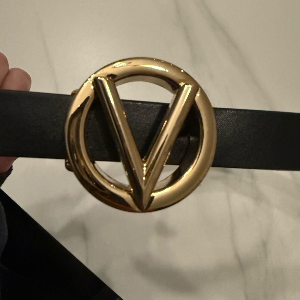 Mario Valentino Gold and Black Belt